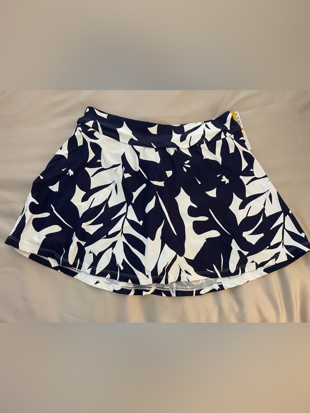 Anne Cole Coastal Palms Navy and White Leaf-Print Skort NWT